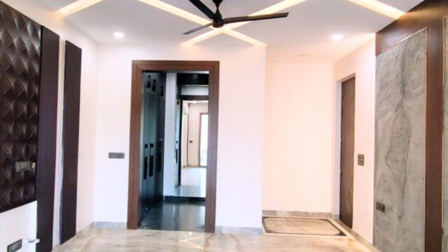 Arise Landbase 4 BHK Builder Floor in South City 2, Gurgaon
